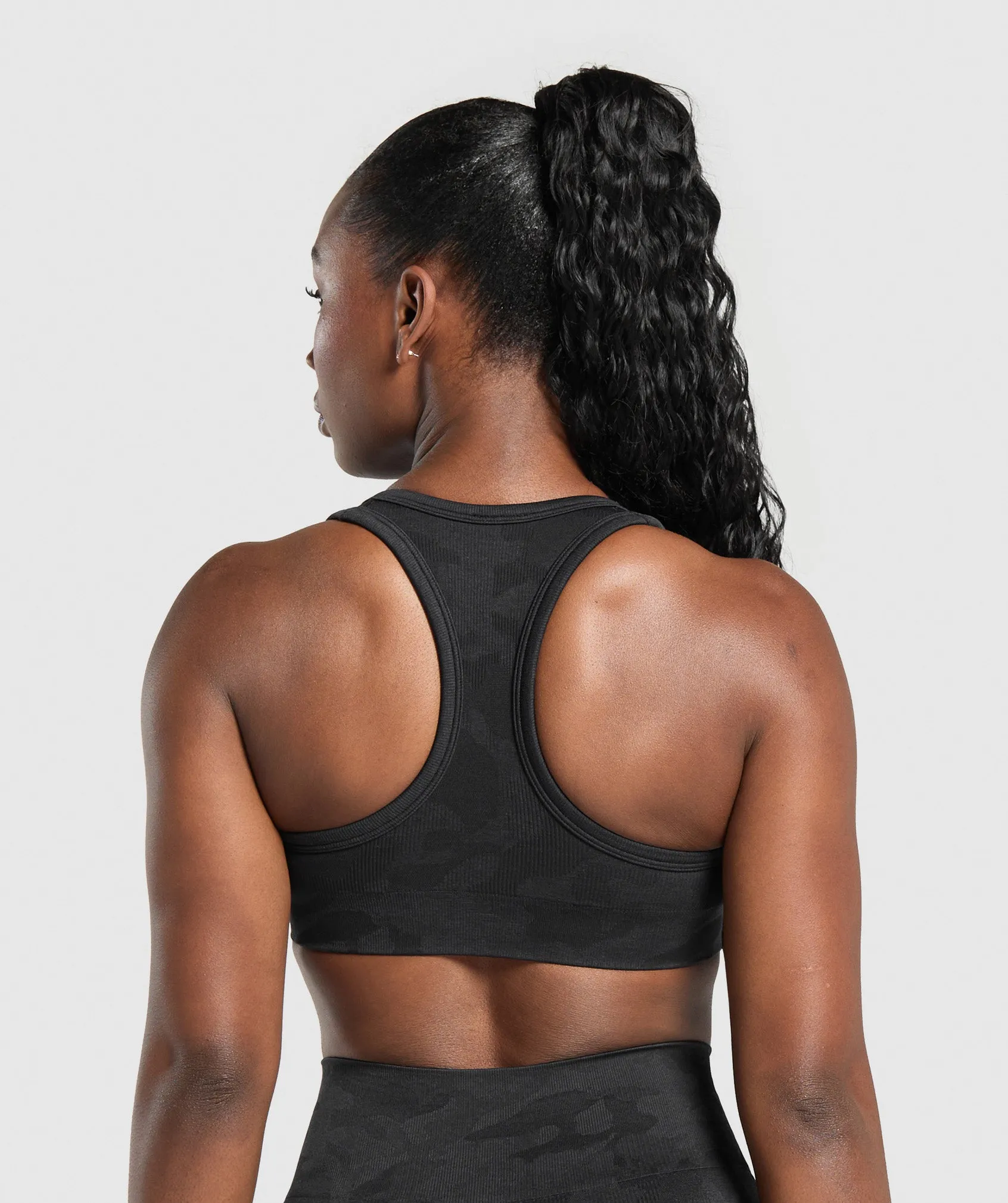 Gymshark Adapt Camo Sports Bra - Black/Asphalt Grey