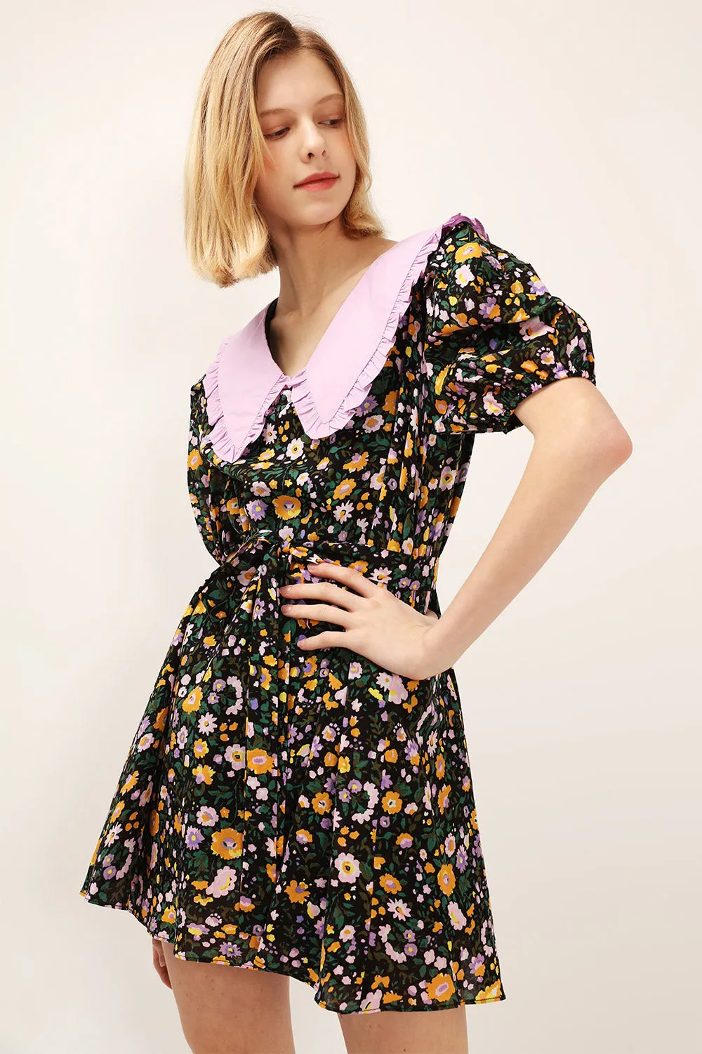 Jamie Contrast Collar Floral Dress