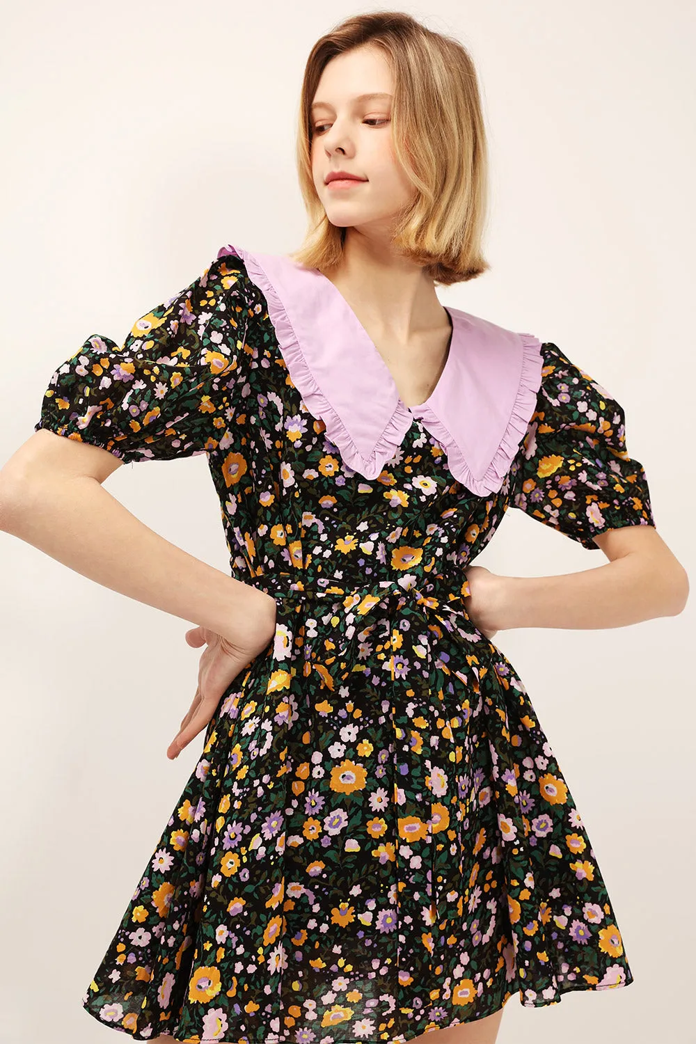 Jamie Contrast Collar Floral Dress